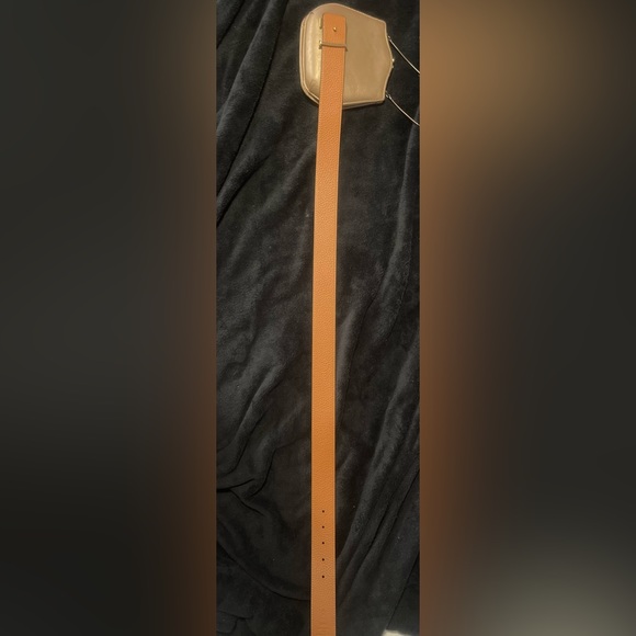 Authentic Louis Vuitton Reversible belt 💯 NEW 2 in 1 - Picture 8 of 9